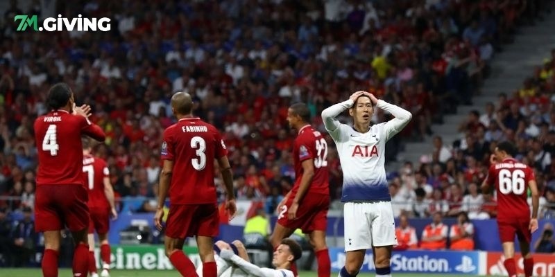 Soi kèo châu Á Tottenham Hotspur vs Liverpool 21/1